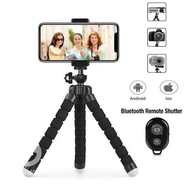 Mini Tripod flexible for smartphones or cameras with remotes