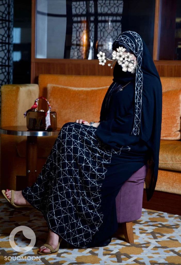 ‏Abaya Code - D04