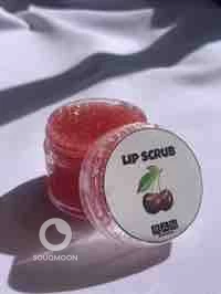 cherry sugar lip scrub 🍒مقشر الشفاه بالكرز
