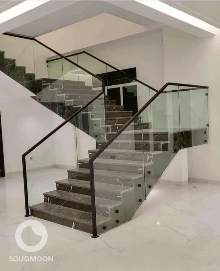 توريد وتركيب زجاج سكوريت ومريات 0565027566