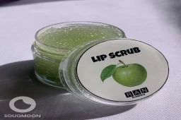 apple lip scrub 🍏مقشر الشفاه بالتفاح