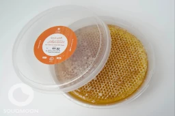أقراص شمعية لعسل السدر العماني الخالص