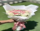 bouquet with chocolate 