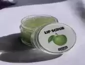 apple lip scrub 🍏مقشر الشفاه بالتفاح 