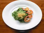 سلطة السبانخ 