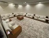 ويوجد لدينا توصيل الي جميع مناطق المملكة ودول الخليج ويوجد لدينا تفصيل حسب الطلب ويوجد ويوجد لدينا فريق متكامل لخذ المقاسات داخل الرياض 